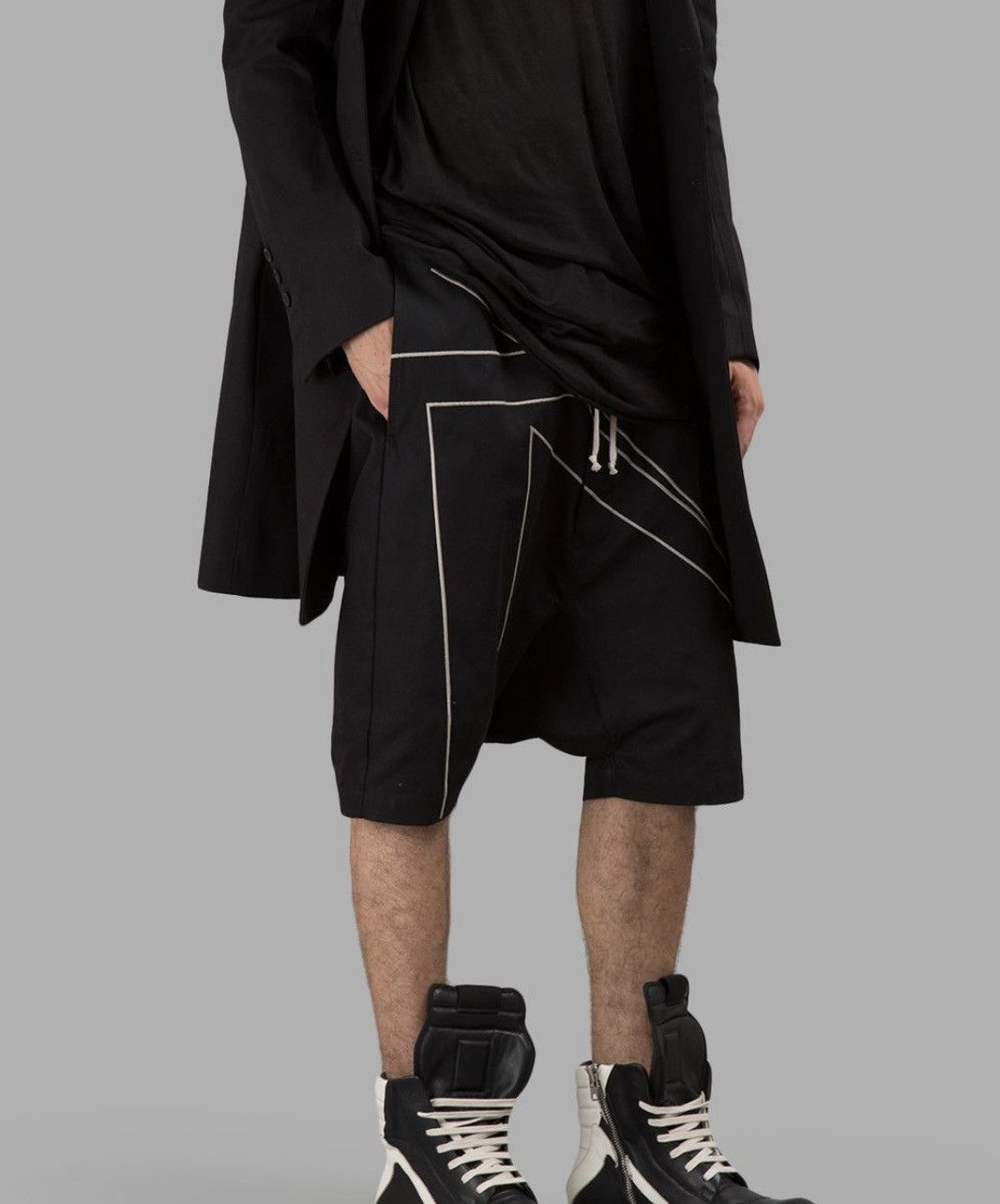 image of Shorts Rick Owens in Black, Men's (Size 40)