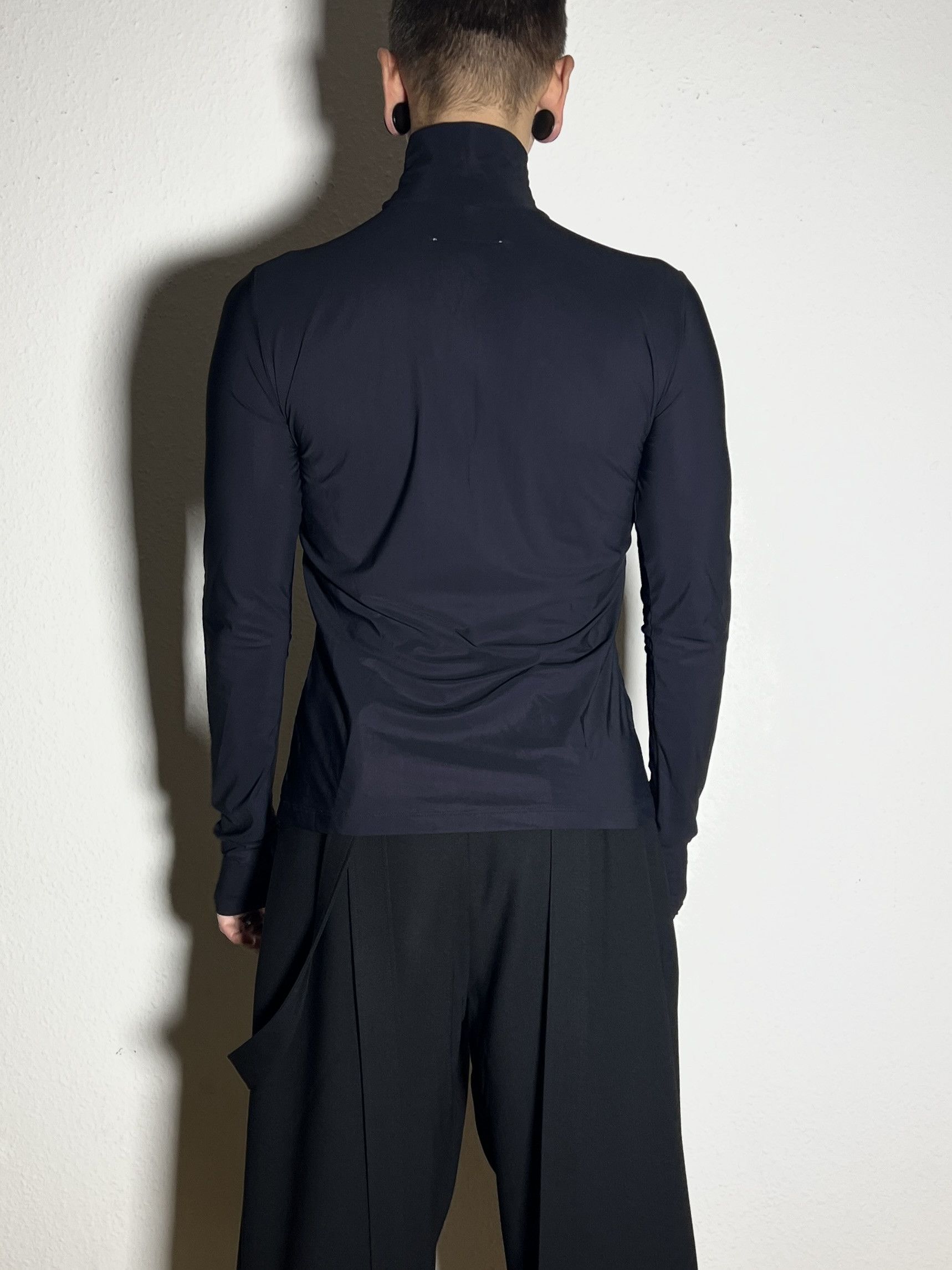 MM6 MM6 Maison Margiela longsleeve turtleneck shirt Size US M / EU 48-50 / 2 - 8 Thumbnail