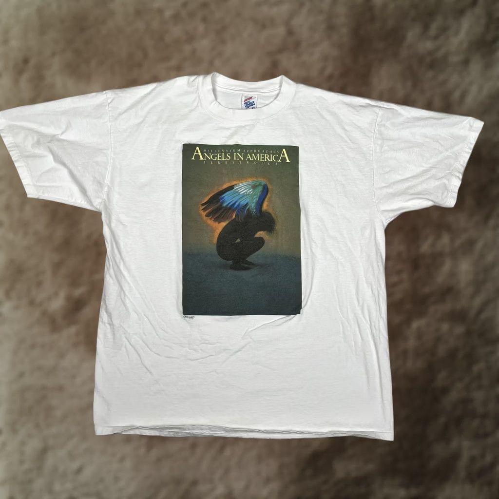 Jerzees VINTAGE Angels In America T-Shirt Mens XL White Milton Glaser Theater Graphic Nike Size US XL / EU 56 / 4 - 1 Thumbnail