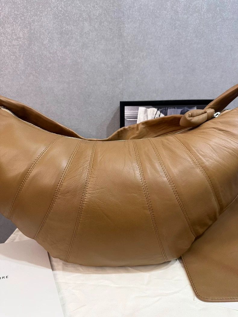 Lemaire LemaireLarge sheepskin croissant bag 2503-Nextarrow Size ONE SIZE - 6 Thumbnail