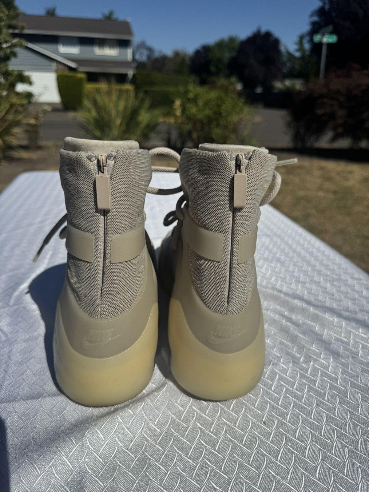 Fear of God × Nike Nike x Fear of God 1 Oatmeal Size US 9.5 / EU 42-43 - 8 Thumbnail