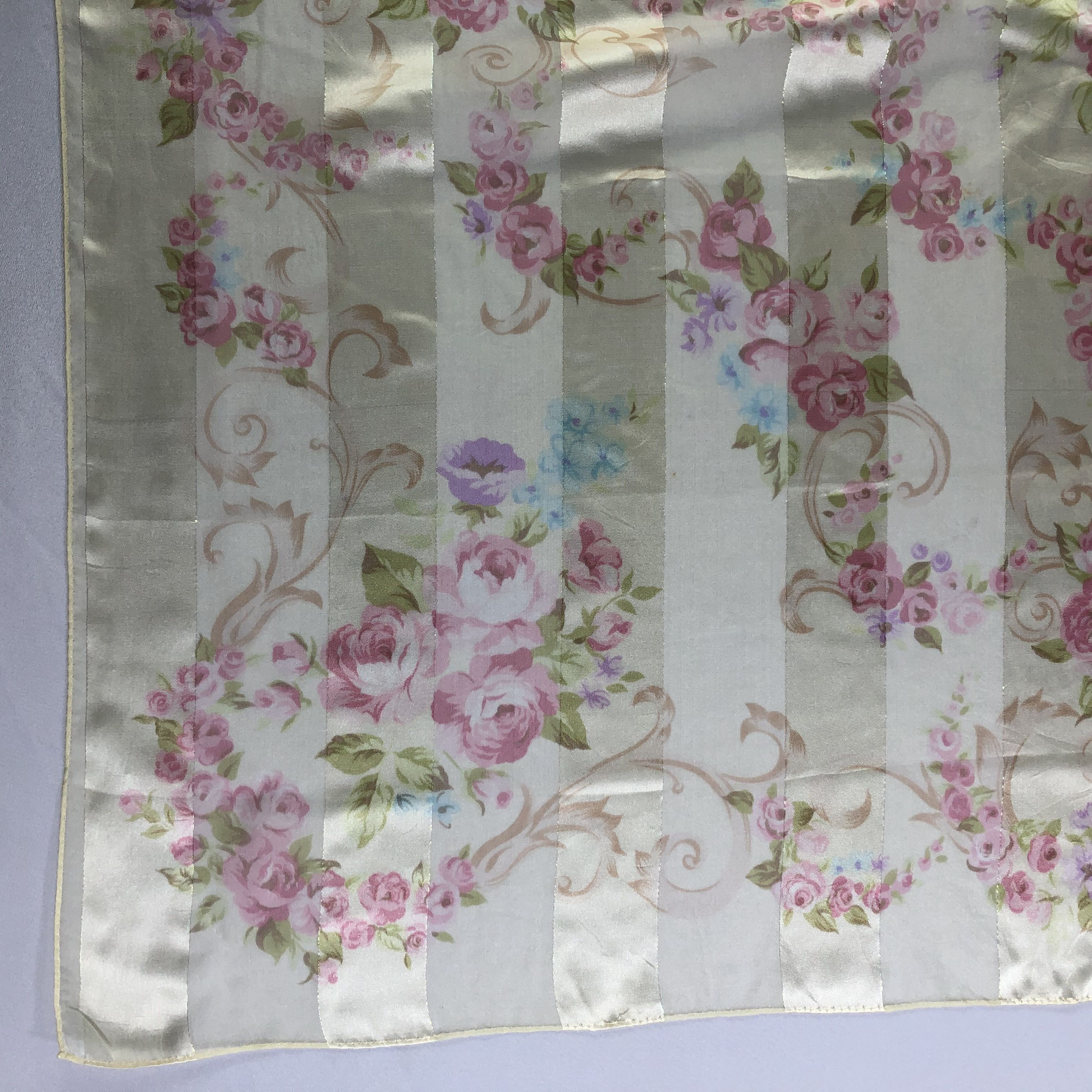 Vintage Vintage Silk Scarf Size ONE SIZE - 3 Thumbnail