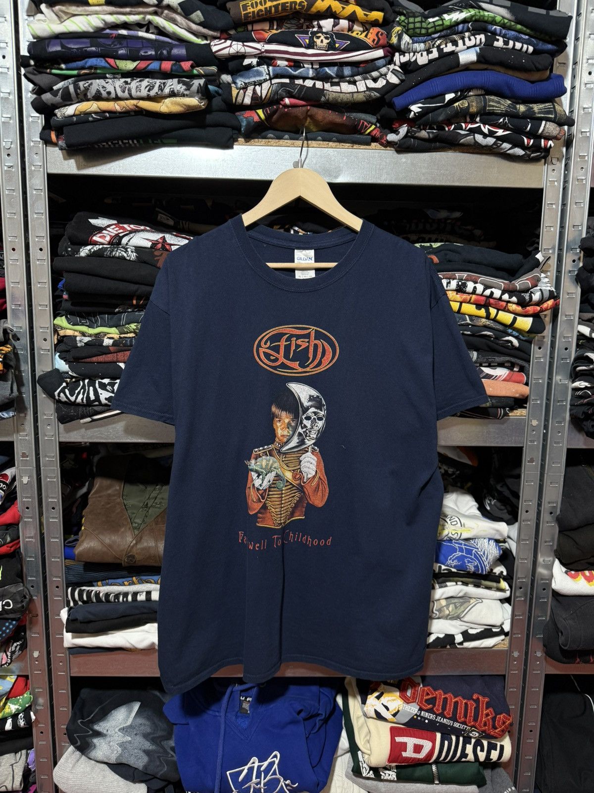 Band Tees Vintage Fish Farewell To Childhood Tour 2015 T-Shirt Y2K Size US XL / EU 56 / 4 - 1 Thumbnail