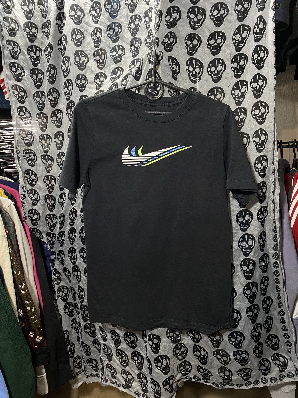 Nike Nike vintage y2k just do it rolling stones lips swoosh tee | Grailed