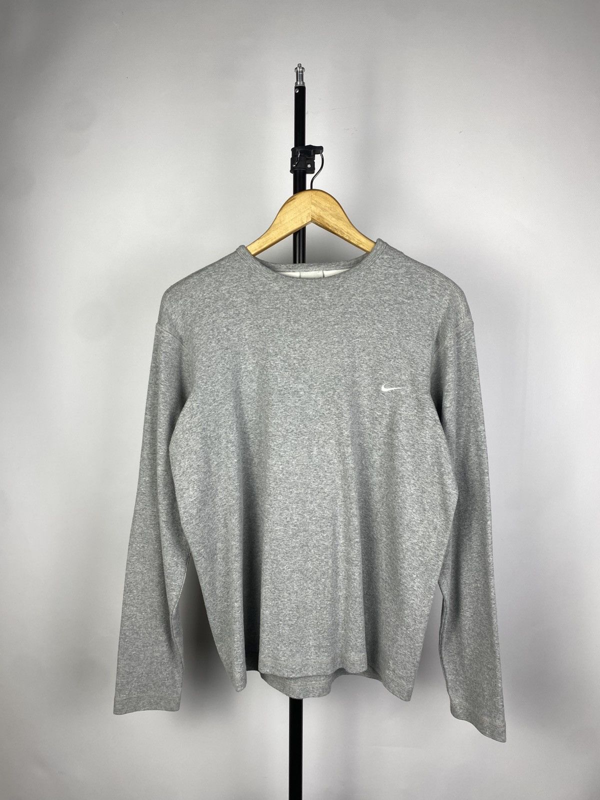 Nike × Nike ACG × Vintage Vintage 90s Nike Logo Black Sweatshirt Y2K Streetwear Size US M / EU 48-50 / 2 - 1 Thumbnail