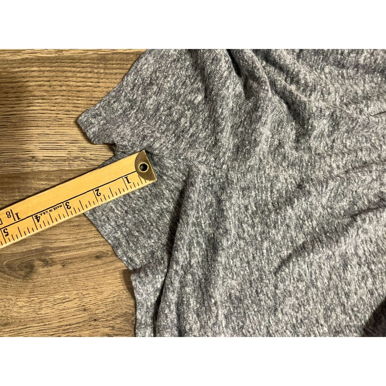 Old Navy Old Navy Romper Women's Size Small Gray Sleeveless One-Piece Casual Summer Spring Fall Modern Romper Womens Size Small Gray Sleeveless Regular Fit Size 28" / US 6 / IT 42 - 5 Thumbnail