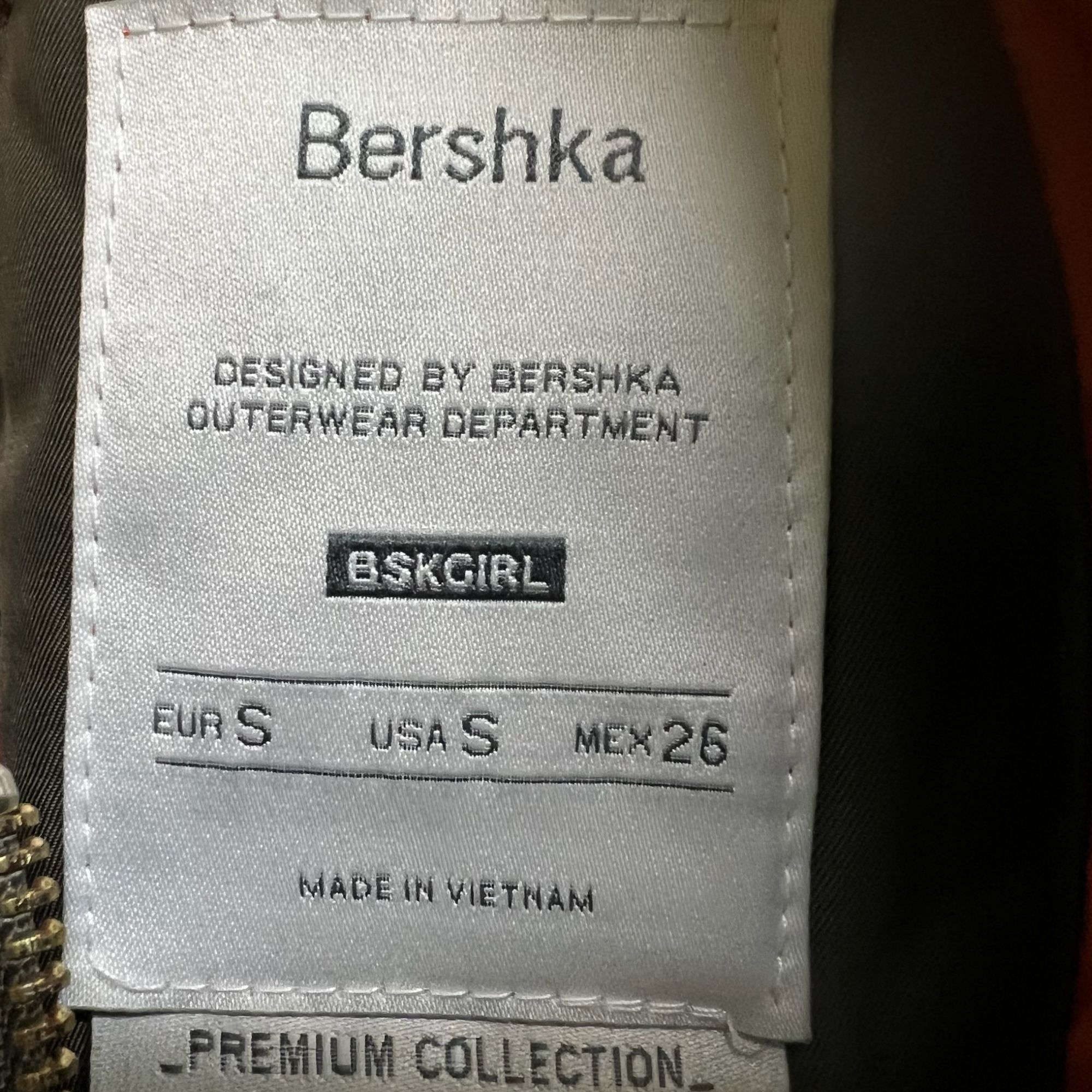 Bershka Dark Green Bershka Bomber Jacket W/ Adventure & Motorbike Ri Size US S / EU 44-46 / 1 - 11 Thumbnail