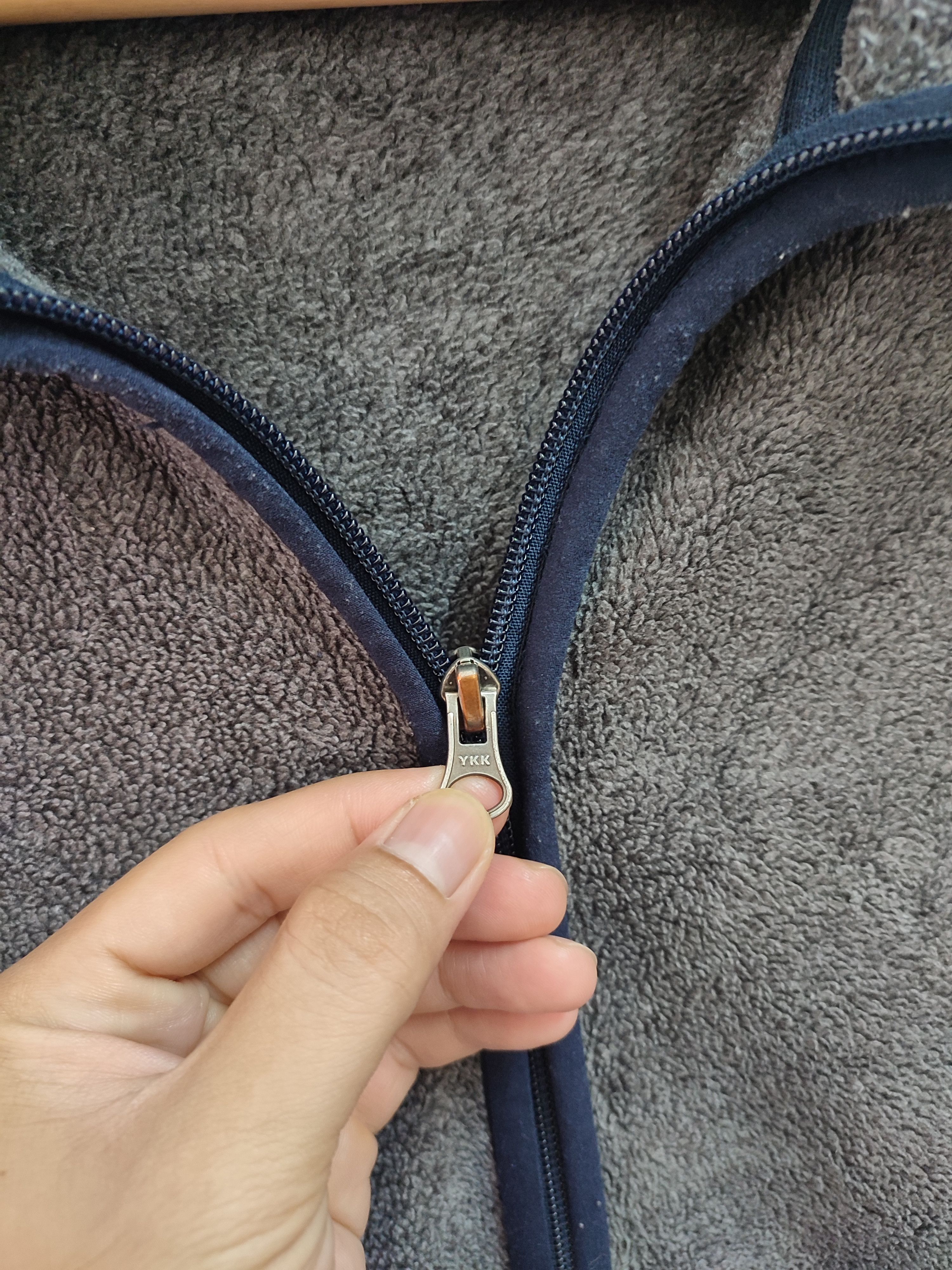 Uniqlo Uniqlo Fleece Zip Up Hoodie jackets Size US M / EU 48-50 / 2 - 7 Thumbnail
