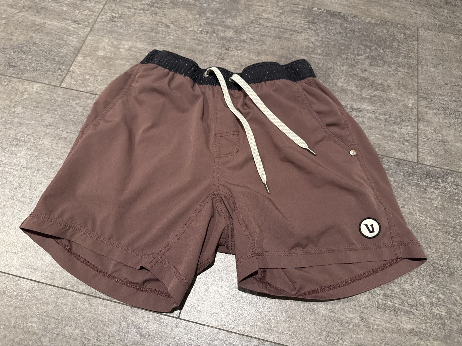 Vuori Vuori 5" Lined Kore Shorts Size US 29 - 1 Thumbnail