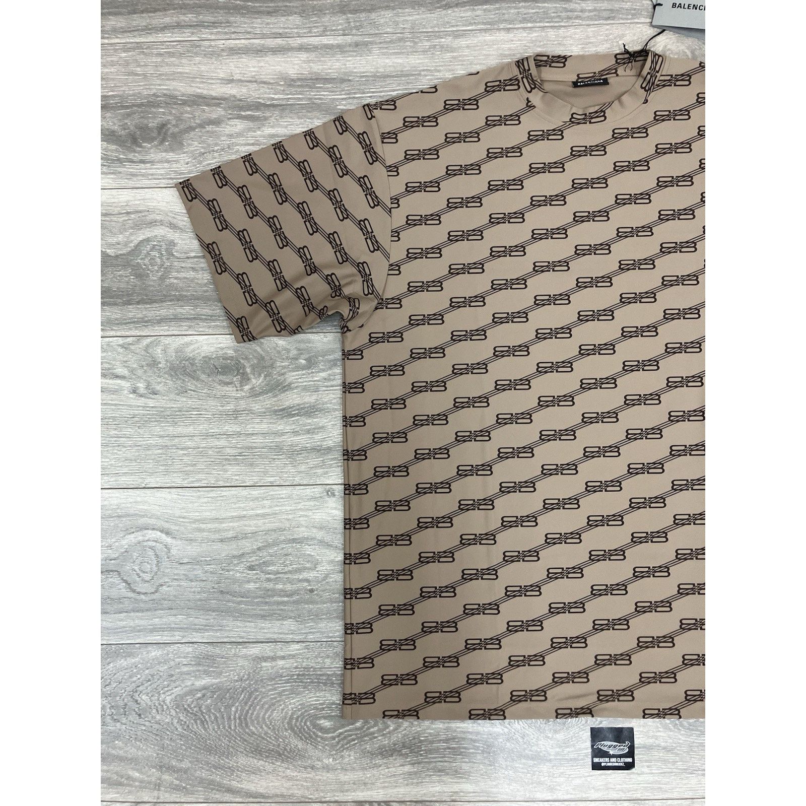 Balenciaga Balenciaga SW Swim T-Shirt ' Beige ' | BRAND NEW! Size US M / EU 48-50 / 2 - 4 Thumbnail
