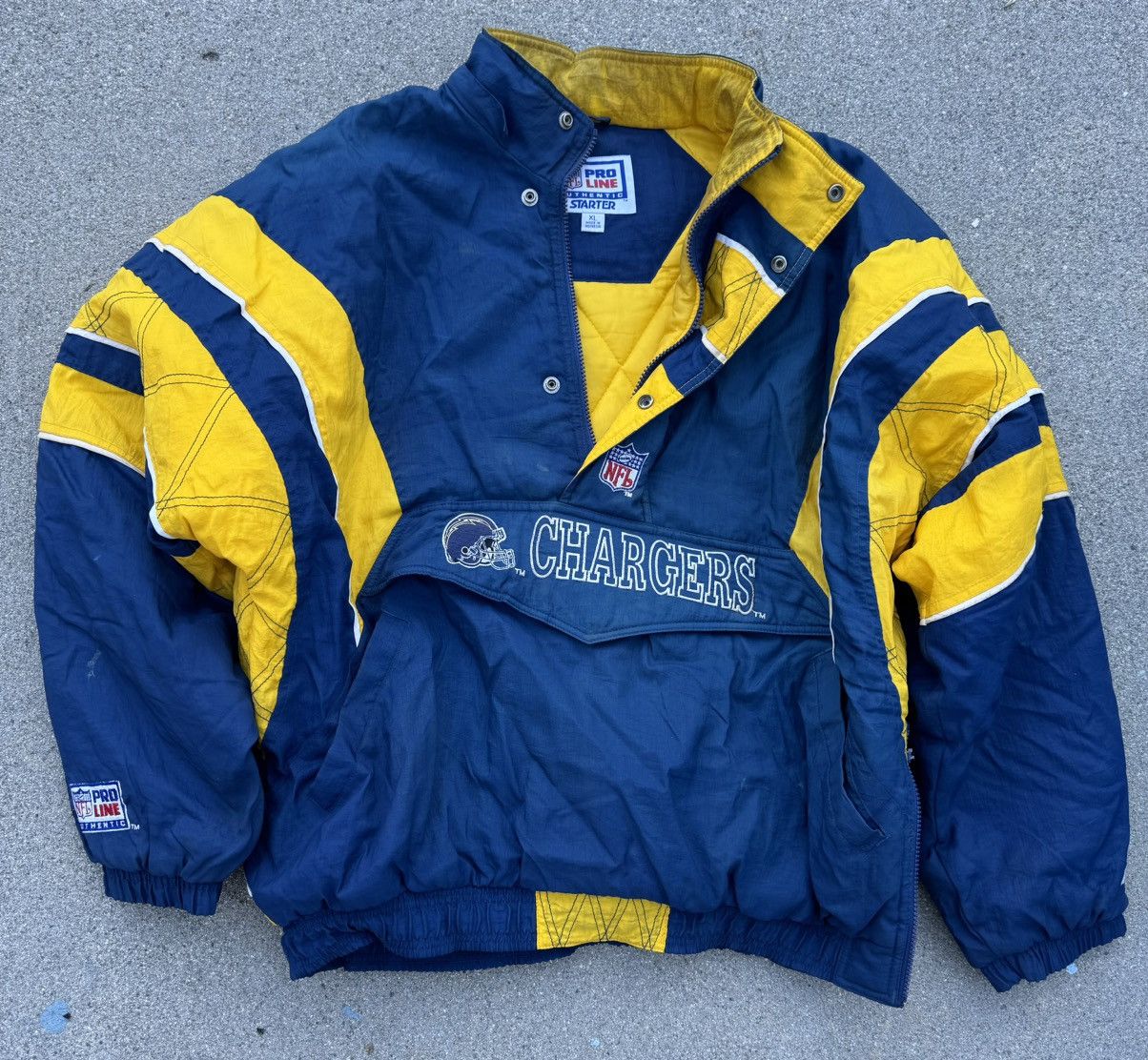 image of Nfl x Starter VTG Proline Starter Jacket Chargers Half Zip XL Football 90's in Blueblack/Yellow