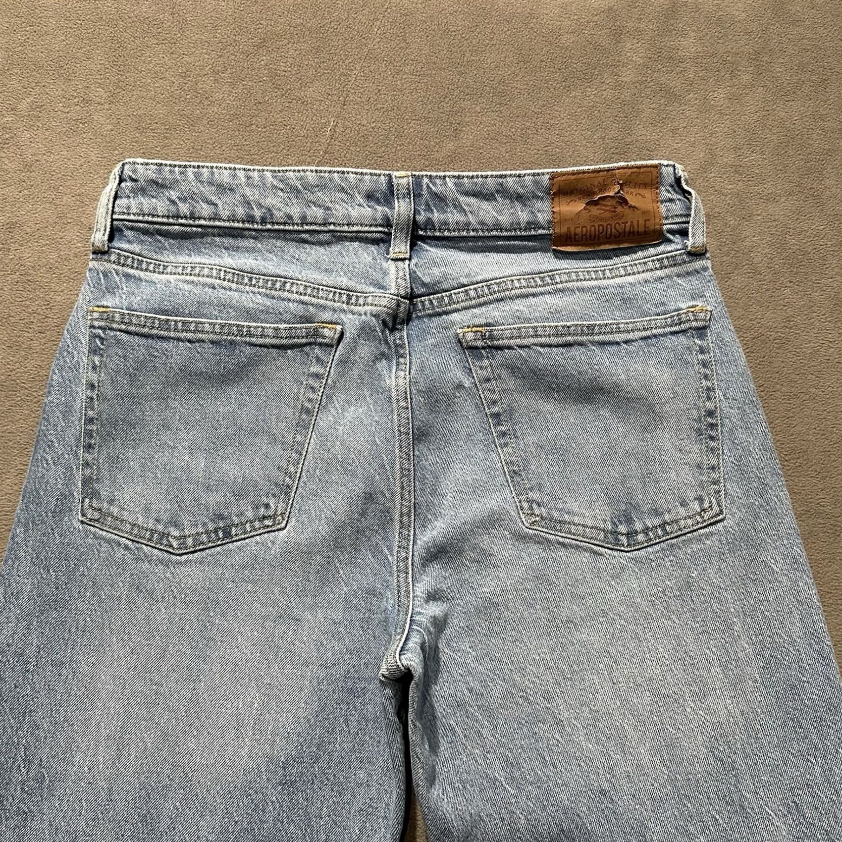 Vintage Aéropostale Jeans Men 32x32 Blue Denim Light Wash Straight Classic 5-Pocket Regular Fit Size 32 Size US 32 / EU 48 - 3 Thumbnail