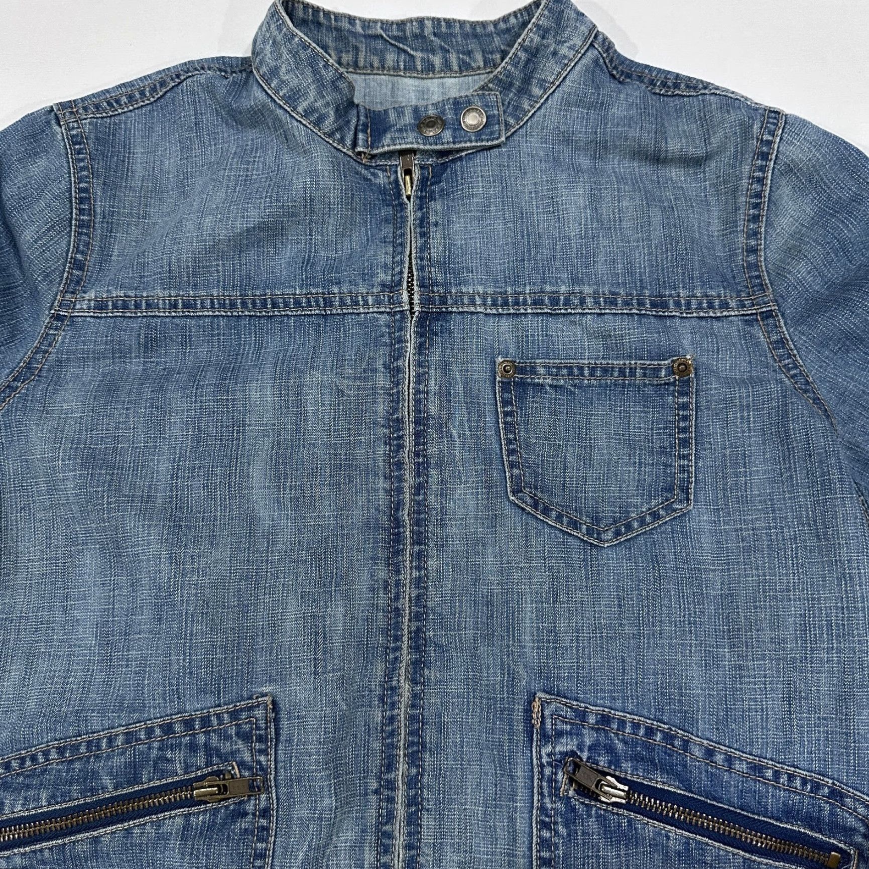 Old Navy VINTAGE Old Navy Jacket Womens L Blue Denim Zip Pockets Full Zip Casual 90s Y2K Grunge Preppy Coquette Size L / US 10 / IT 46 - 2 Thumbnail