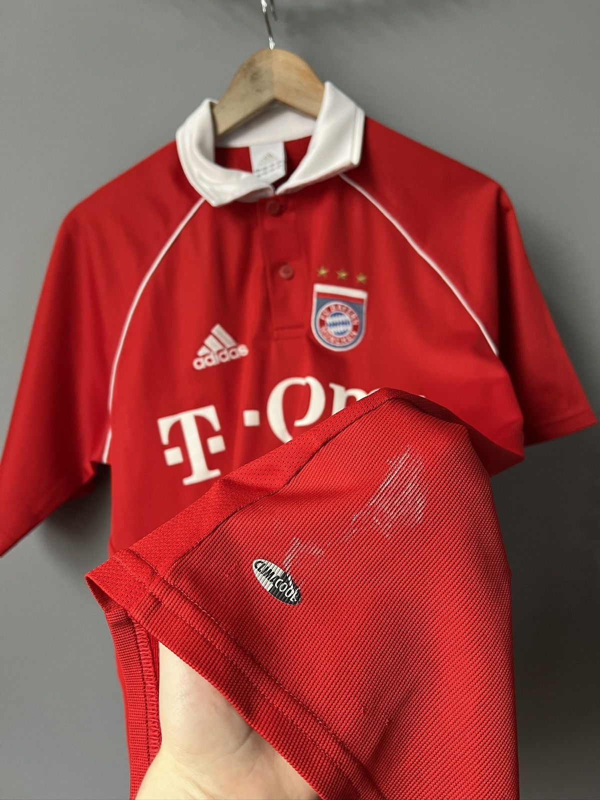 Adidas Adidas Bayern Munich 2000s football jersey y2k Size US S / EU 44-46 / 1 - 7 Thumbnail