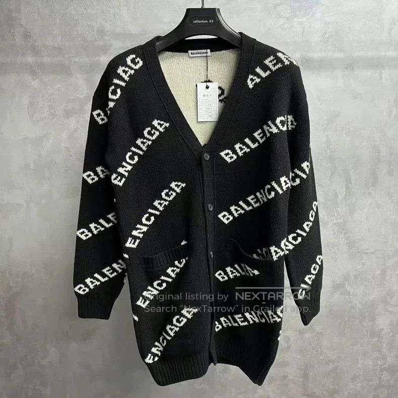 Balenciaga Balenciaga Black Logo All-Over Print V-neck Cardigan. Size US XS / EU 42 / 0 - 1 Thumbnail