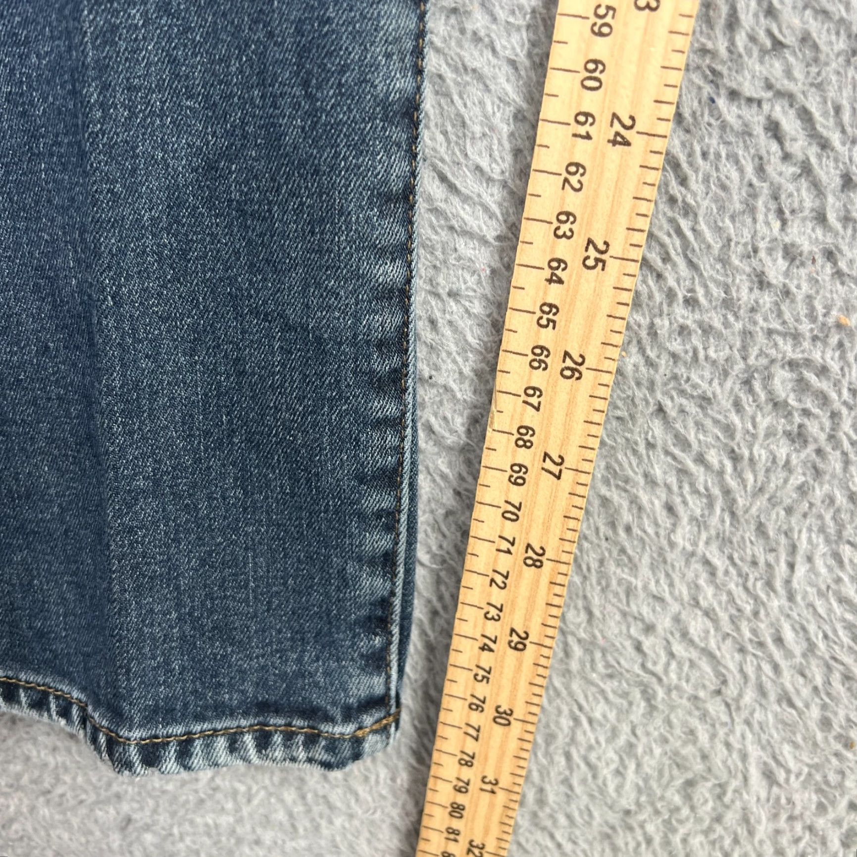 Lucky Brand VINTAGE Lucky Brand 410 Jeans 38x32 Slim Straight Blue Medium Wash Mens Size US 38 / EU 54 - 3 Thumbnail