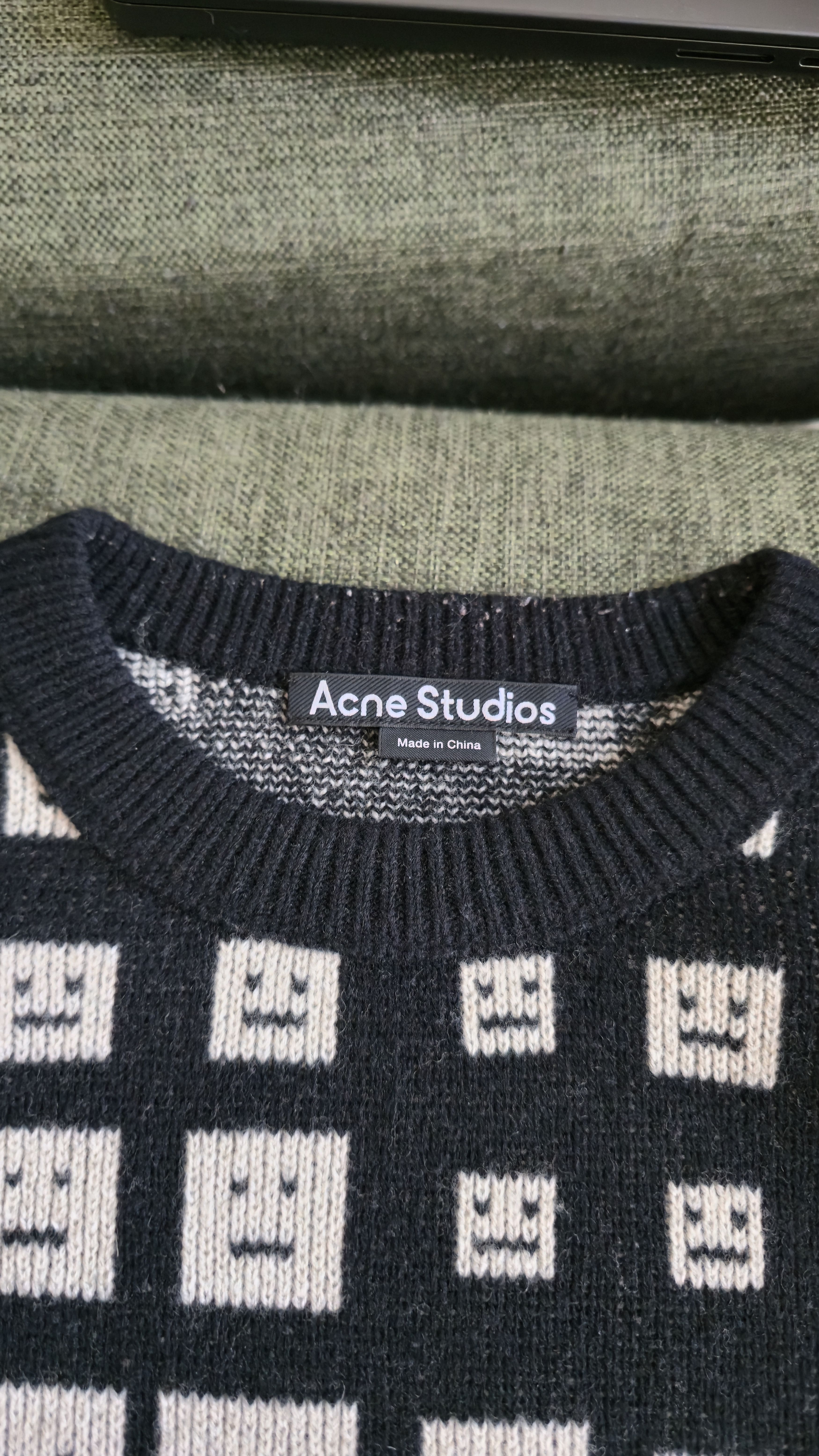 Acne Studios Acne Distorted Face Sweater Size S Size US S / EU 44-46 / 1 - 4 Thumbnail