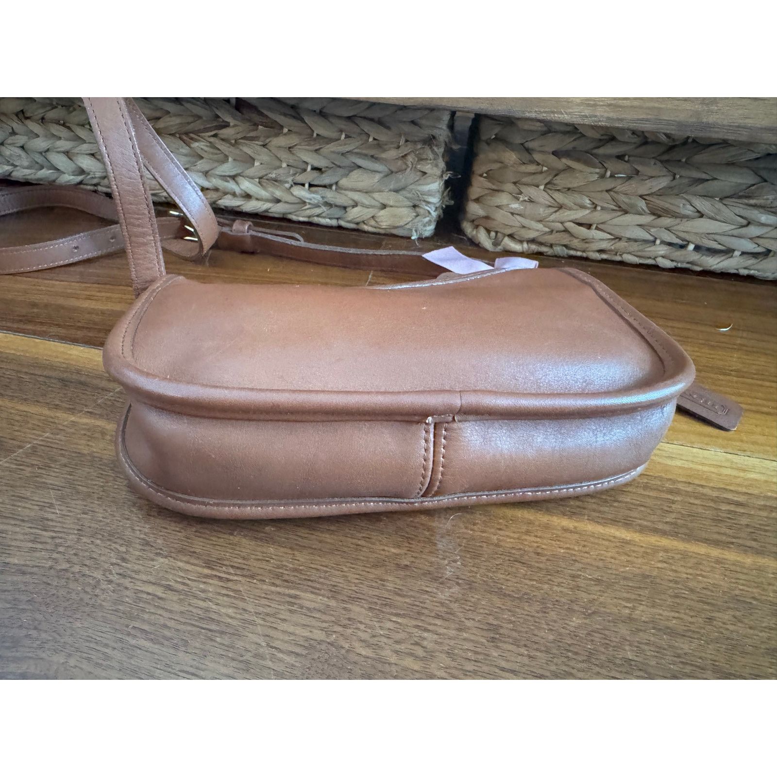 Coach Excellent condition mini Coach Vintage Wendie Crossbody Size ONE SIZE - 7 Thumbnail