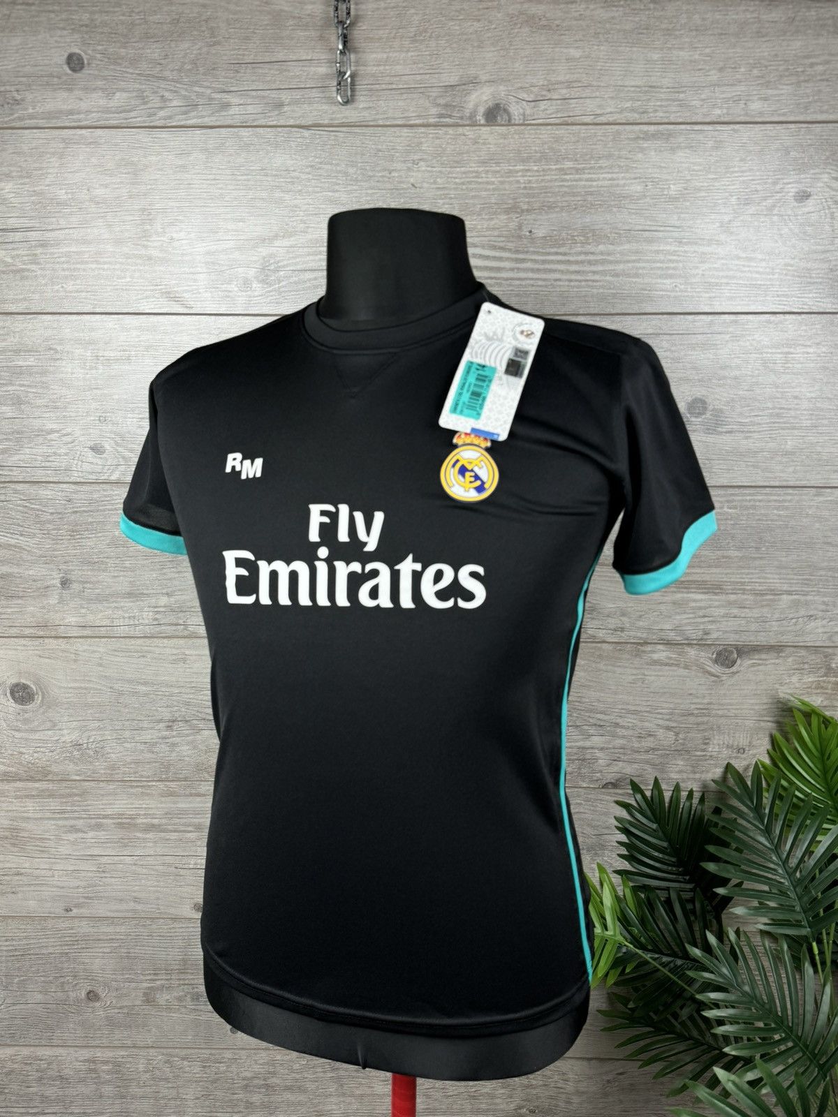Other Soccer jersey football Real Madrid tee Ronaldo 7 Size US XS / EU 42 / 0 - 5 Thumbnail
