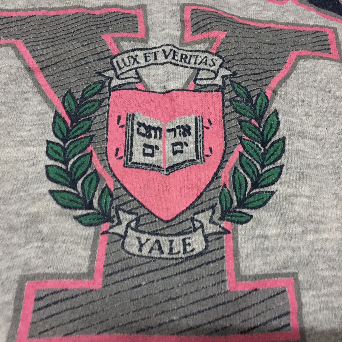 Other Vintage YALE UNIVERSITY Crewneck Sweatshirt Size M / US 6-8 / IT 42-44 - 6 Thumbnail