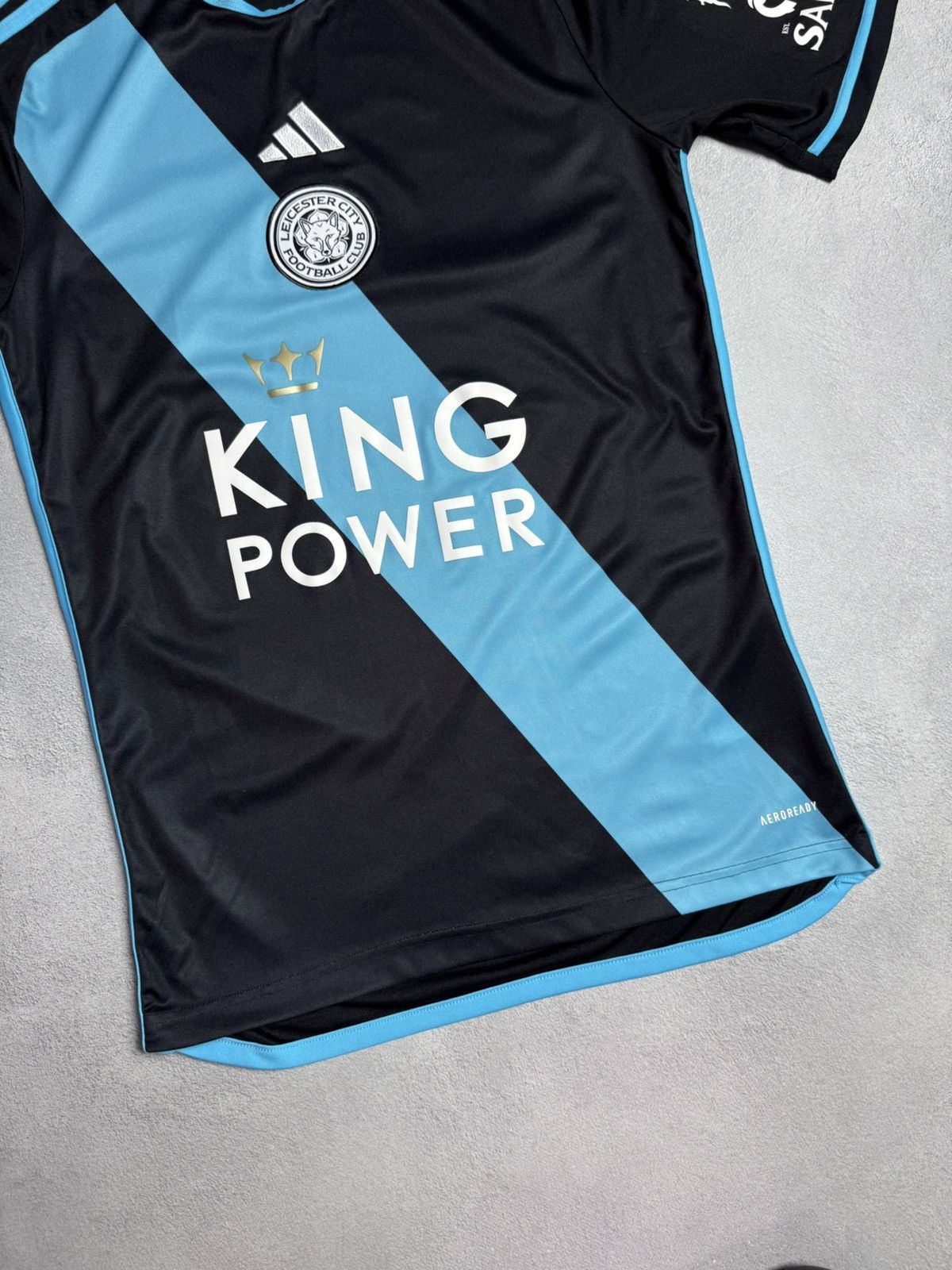 Adidas Leicester City 2023 2024 Away Football Soccer Jersey Adidas Size US S / EU 44-46 / 1 - 4 Thumbnail