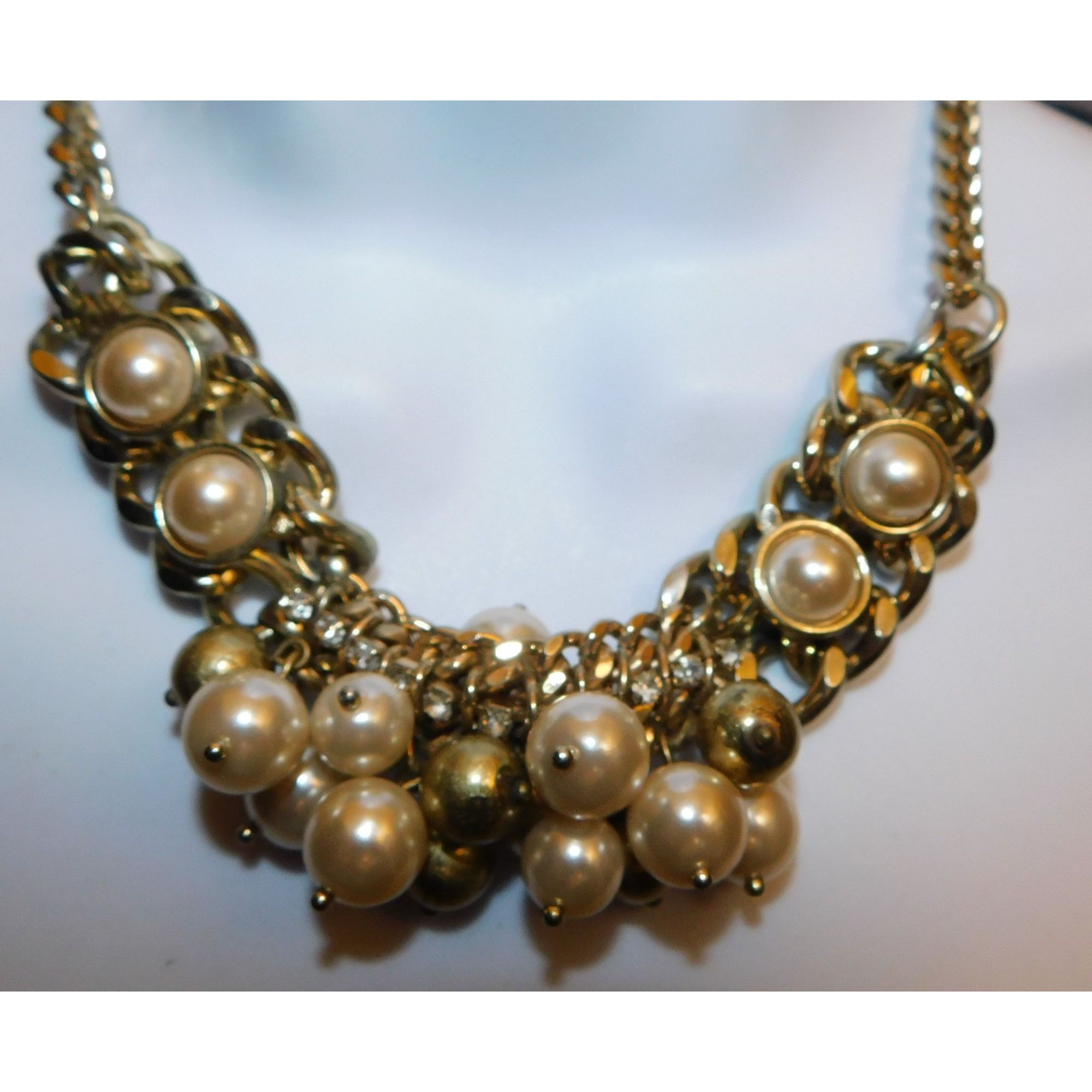 Jessica Simpson Jessica Simpson Gold Tone Faux Pearl Necklace Size ONE SIZE - 3 Thumbnail