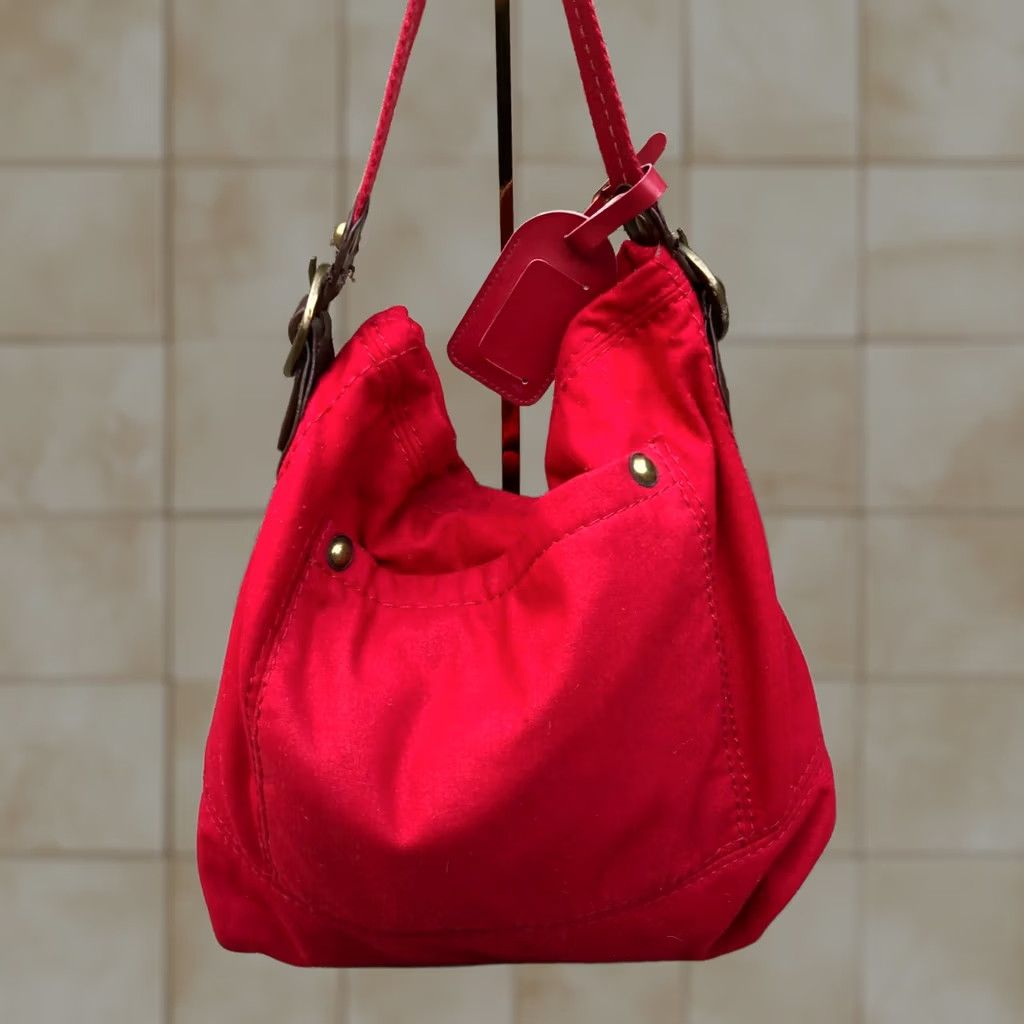 Gap Vintage GAP Shoulder Bag Purse Hand Satchel Red Felt Women's Size ONE SIZE - 1 Thumbnail
