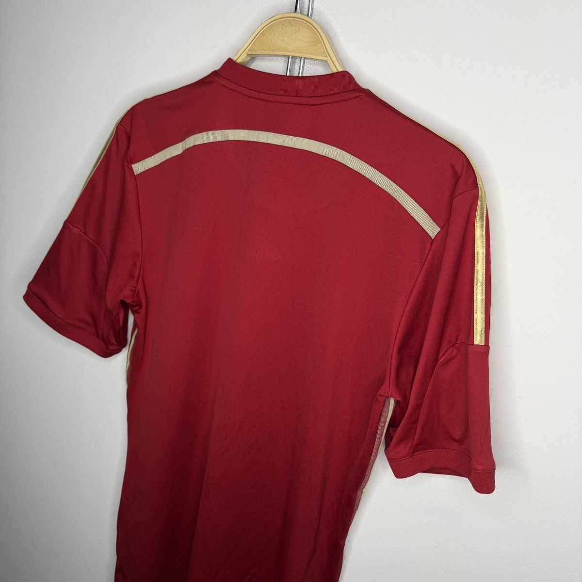 Adidas Adidas Spain 2014/15 Home Kit Fifa Champions Soccer Jersey Size US M / EU 48-50 / 2 - 9 Thumbnail