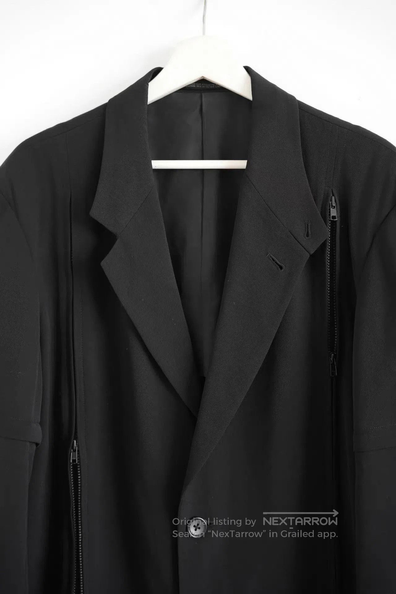 Yohji Yamamoto Black Button. Size US S / EU 44-46 / 1 - 5 Thumbnail