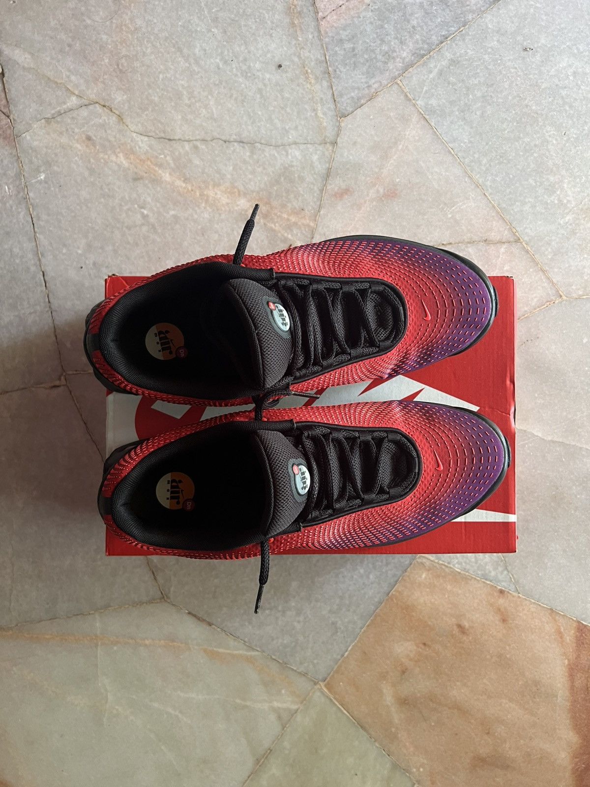 Nike NIKE AIR MAX DN ALL DAY Size US 10 / EU 43 - 2 Thumbnail