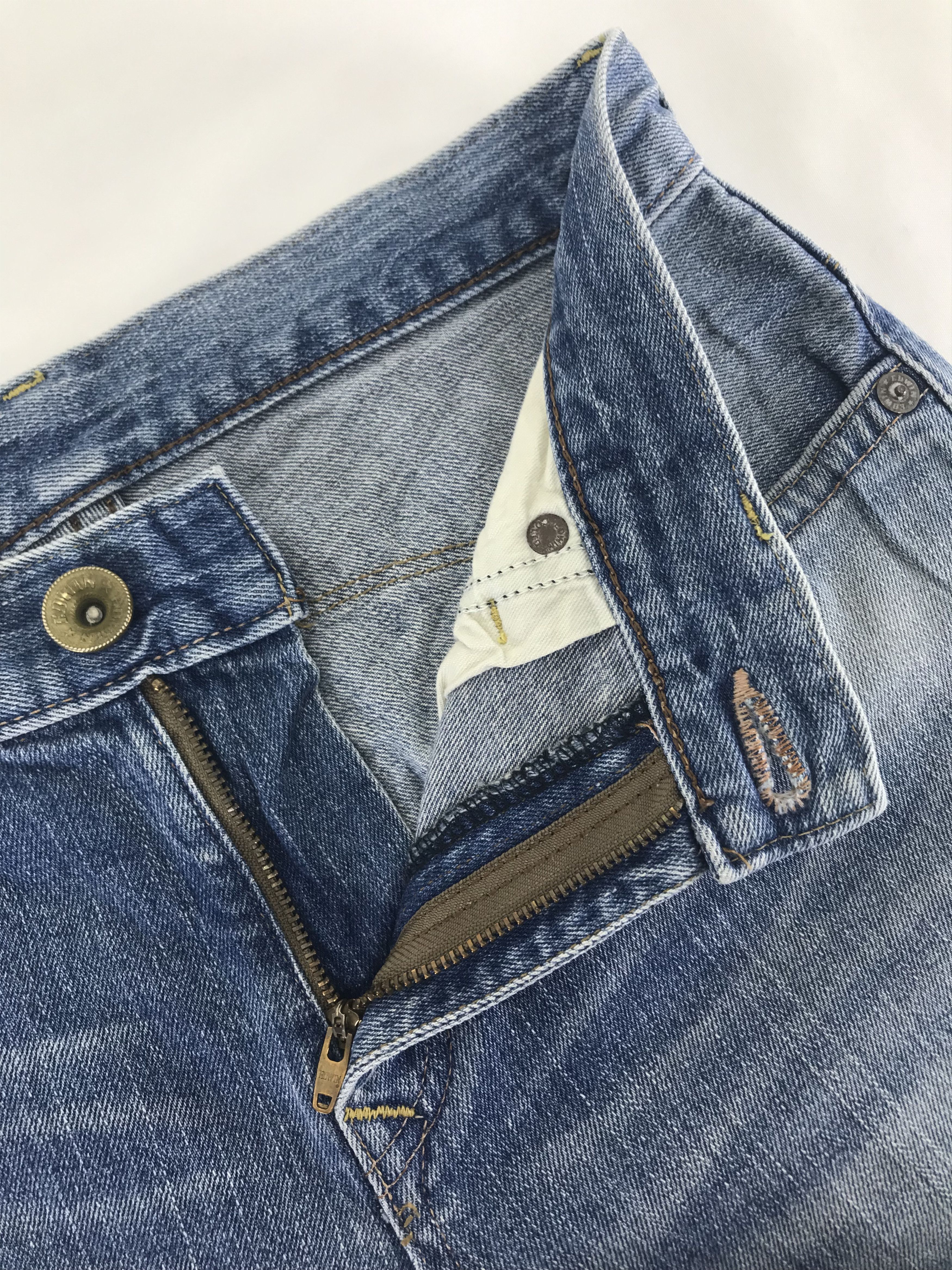 Edwin Vintage Edwin 404 Faded Blue Jeans Size US 28 / EU 44 - 9 Thumbnail