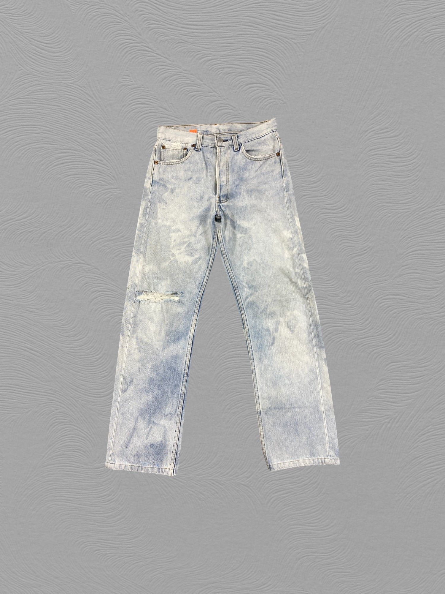 Levi's 90s Distressed Blue Vintage Levi's 501 Jeans 28x27.5- JN3916 Size US 28 / EU 44 - 1 Thumbnail