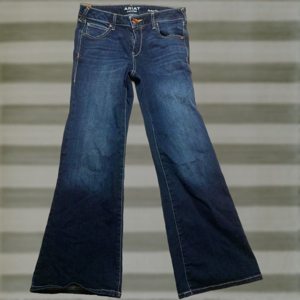 Ariat Ariat Jeans Womens 29S Blue Perfect Rise Flare Stretch Denim Ranch Farm Cowgirl Size 29" - 1 Thumbnail
