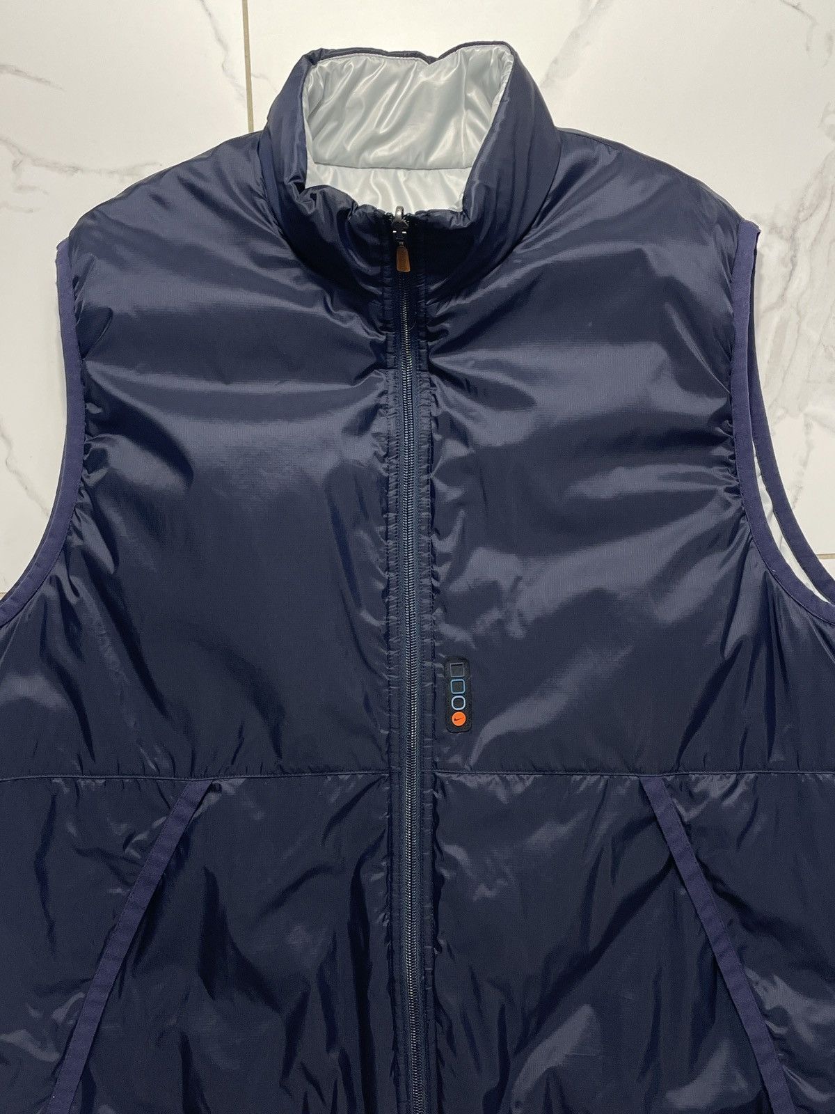 Nike Vintage Nike 90’s Nylon Vest Two-Sided Silver Navy Blue Size US XL / EU 56 / 4 - 5 Thumbnail