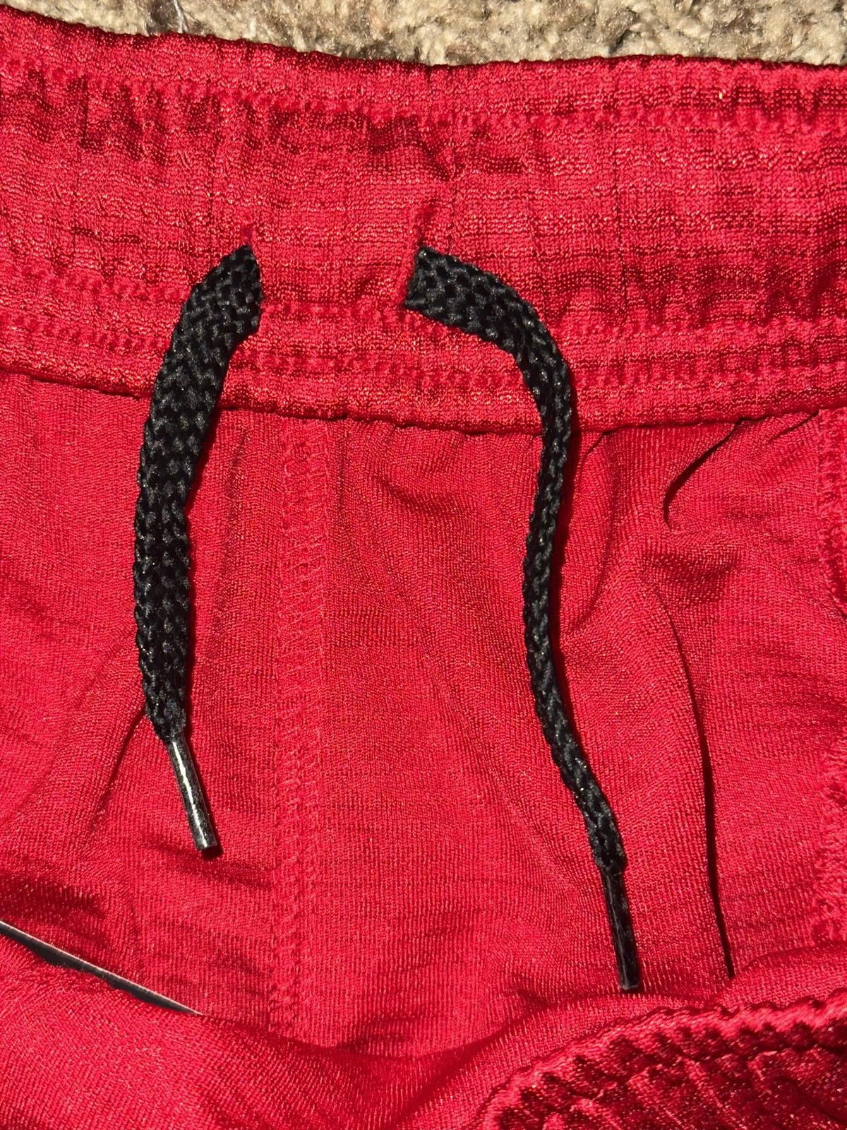 Nike Nike Boy’s Avalanche 2.0 Black/Red Basketball Shorts Size US 26 / EU 42 - 8 Thumbnail