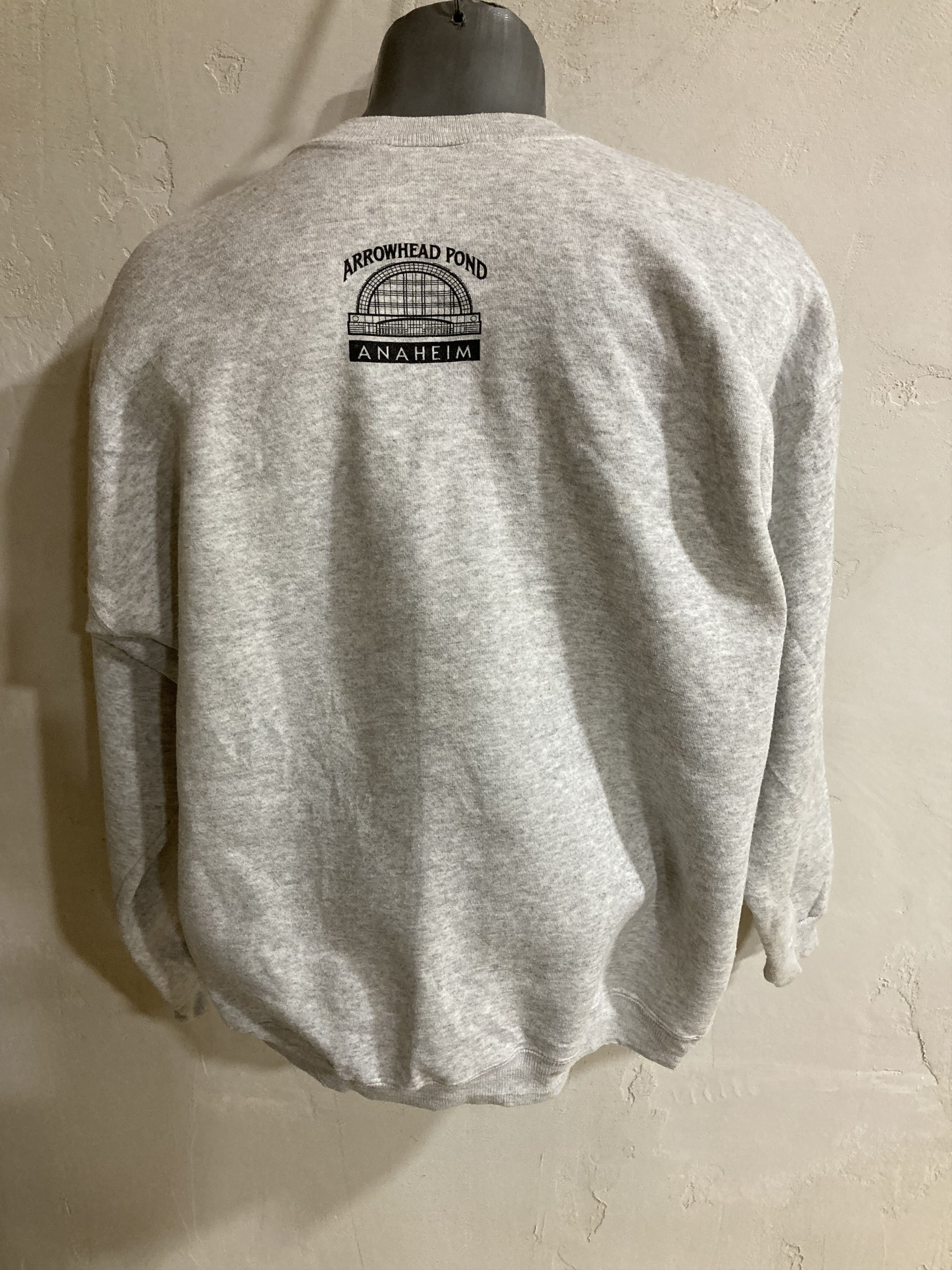Vintage Vintage John Robert Wooden Basketball Sweatshirt Size US XL / EU 56 / 4 - 2 Thumbnail