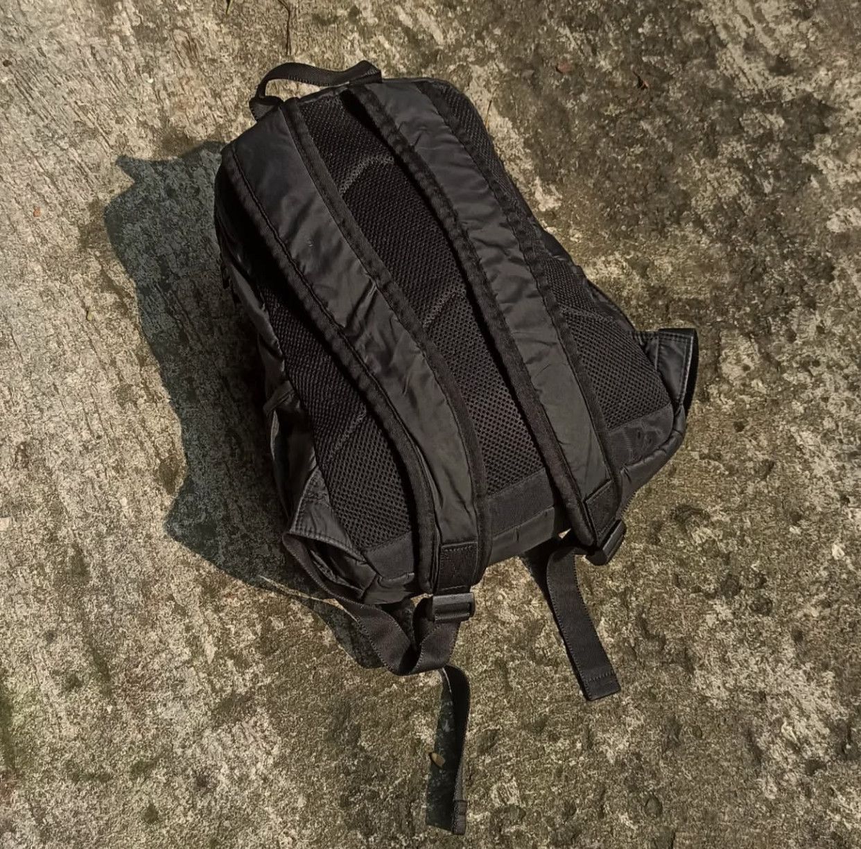Nike × Vintage ❌Nike Vintage Y2K Mini Backpack Size ONE SIZE - 2 Thumbnail