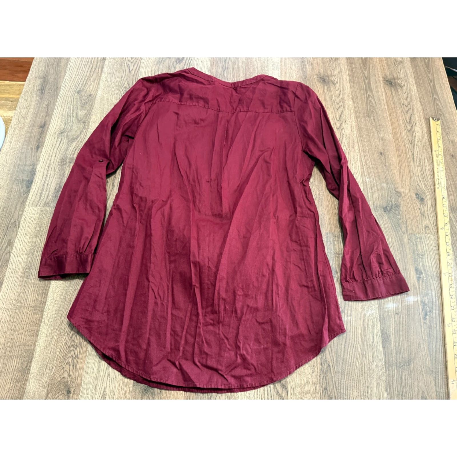 Vintage a.n.a Shirt Women's XL Red Long Sleeve V-Neck 1/4 Button T-Shirt Size XL / US 12-14 / IT 48-50 - 2 Thumbnail