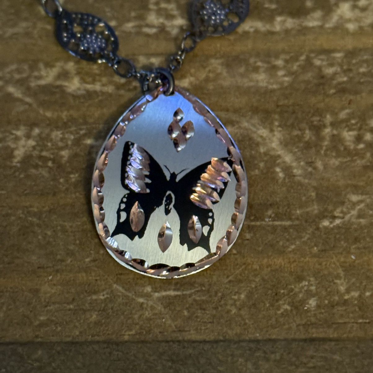 Other Silver tone two tone diamond cut butterfly pendant necklace Size ONE SIZE - 4 Thumbnail