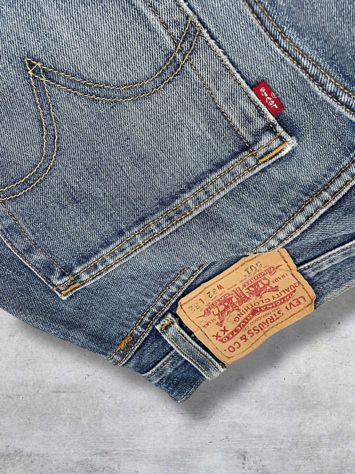 Levi's Vintage Clothing VINTAGE 501 LEVIS USA DESIGNER 90S DISTRESSED INDIGO DENIM Size US 31 - 16 Thumbnail