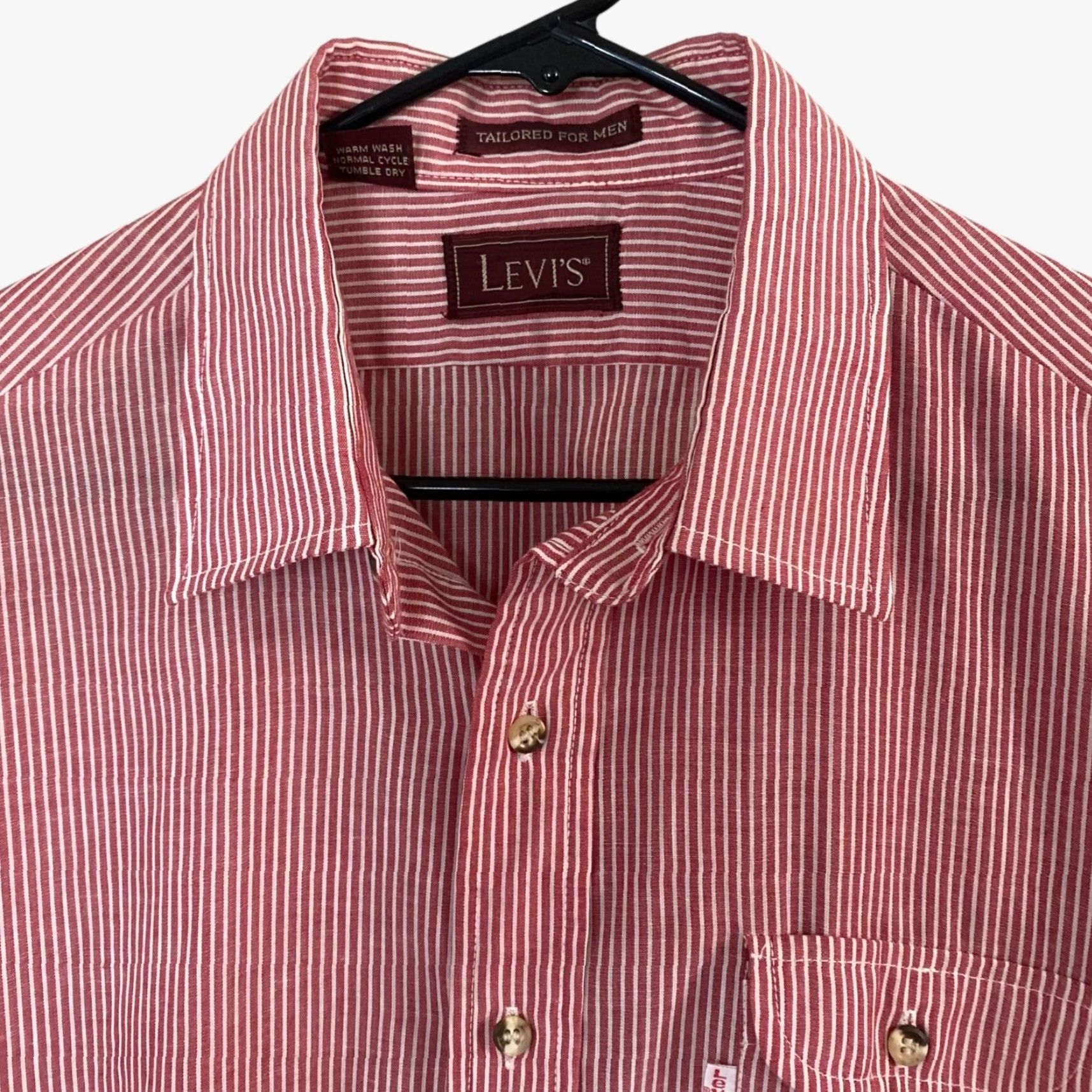 Levi's VINTAGE Levi's Stripe Button-Up Pocket Shirt Red/White Mens Large Business-Casual Shirt Size US L / EU 52-54 / 3 - 5 Thumbnail