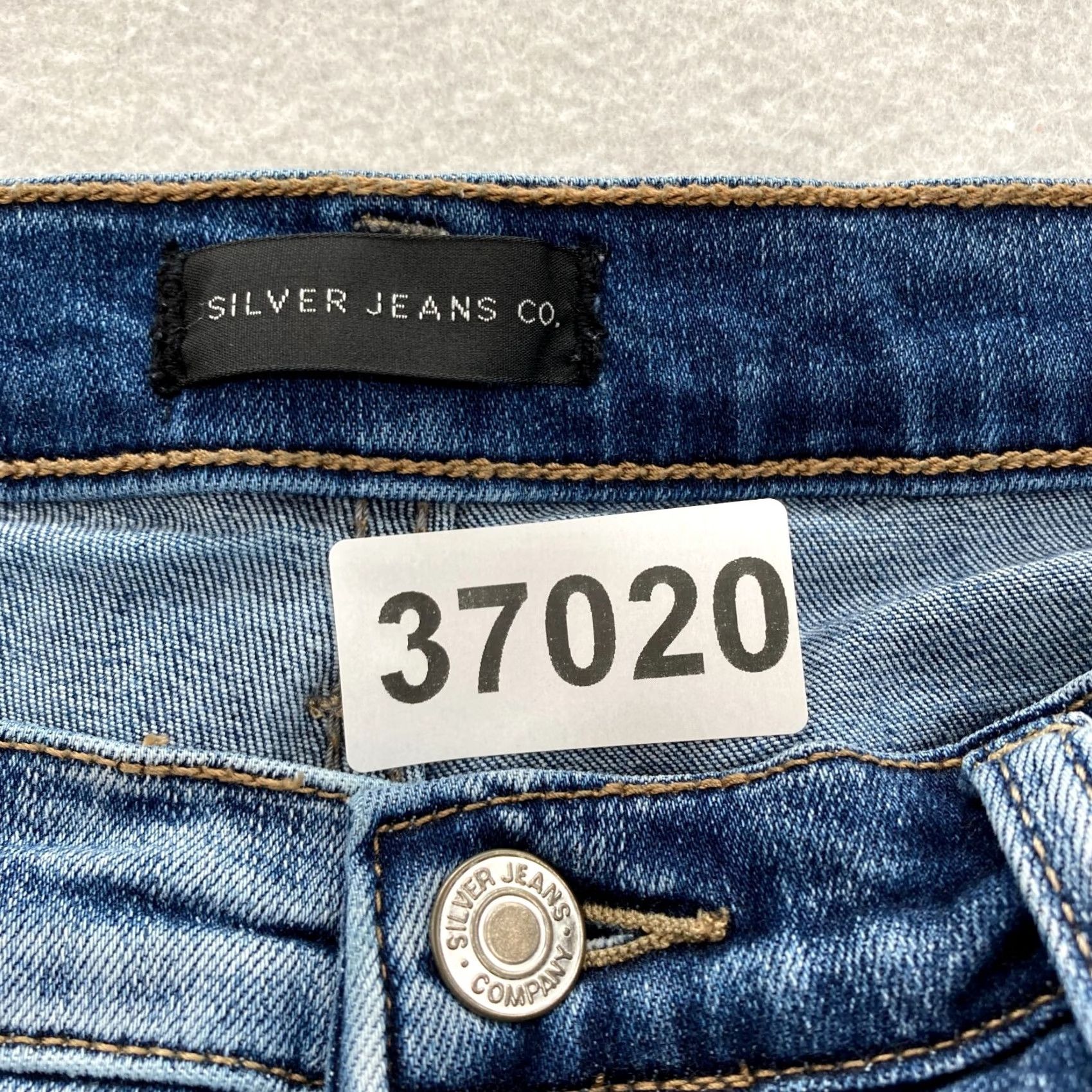 Silver Jeans Co. Silver Jeans Calley Skinny Crop Women's 18 Blue Stretch Denim Distressed Grunge Skinny Jeans Size 26" / US 2 / IT 38 - 6 Thumbnail