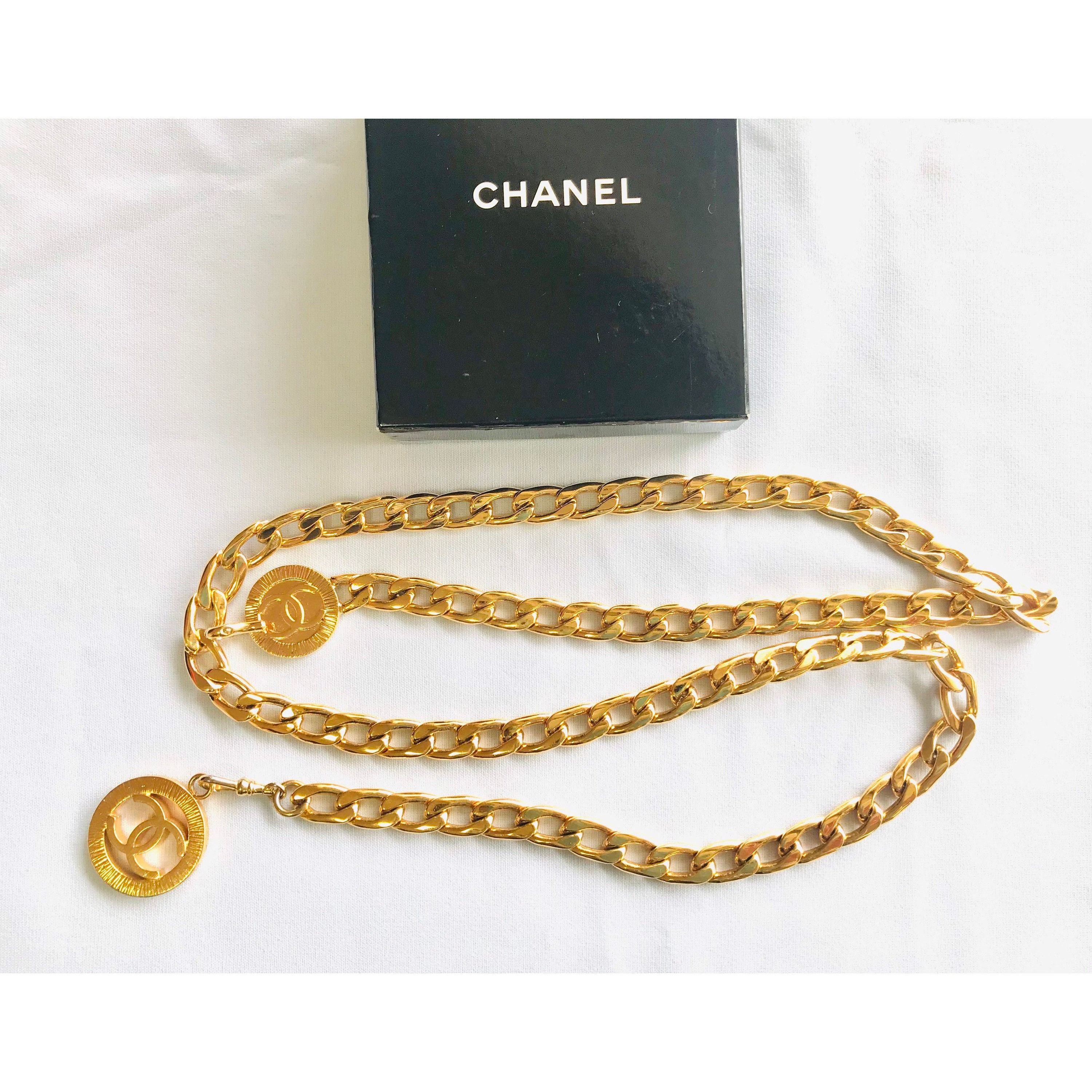 Chanel MINT. Vintage CHANEL flat golden chain belt with CC motif Size ONE SIZE - 8 Thumbnail