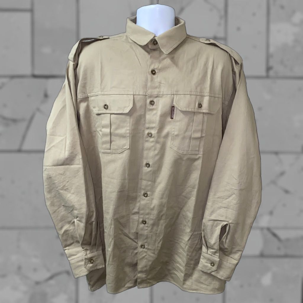 Vintage Rugged Wear Men’s Beige Long Sleeve Cotton Button-Up Shirt XL Casual Size US XL / EU 56 / 4 - 1 Thumbnail