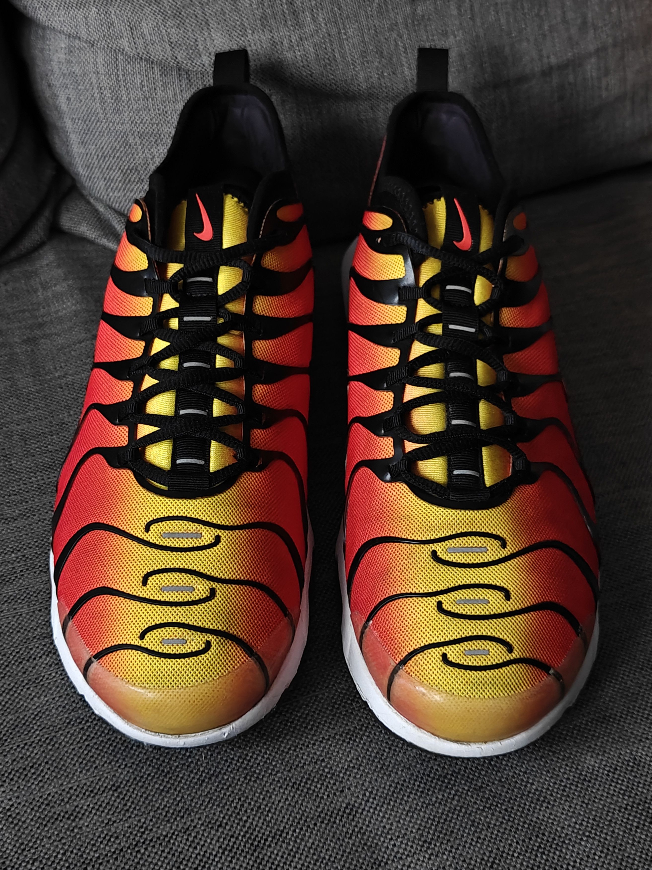 Nike × Vintage 2017 Nike Air Max Plus TN Ultra "Sunset Tiger" Gradient Size US 12 / EU 45 - 2 Thumbnail