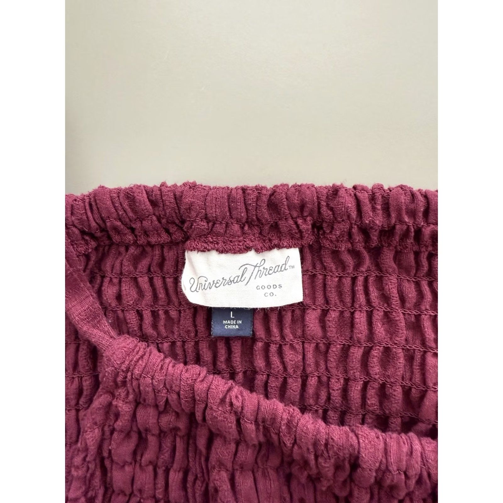 Vintage Universal Thread Womens Maroon Smocked Halter Top Maxi Dress Size L Side Slits Size L / US 10 / IT 46 - 3 Thumbnail