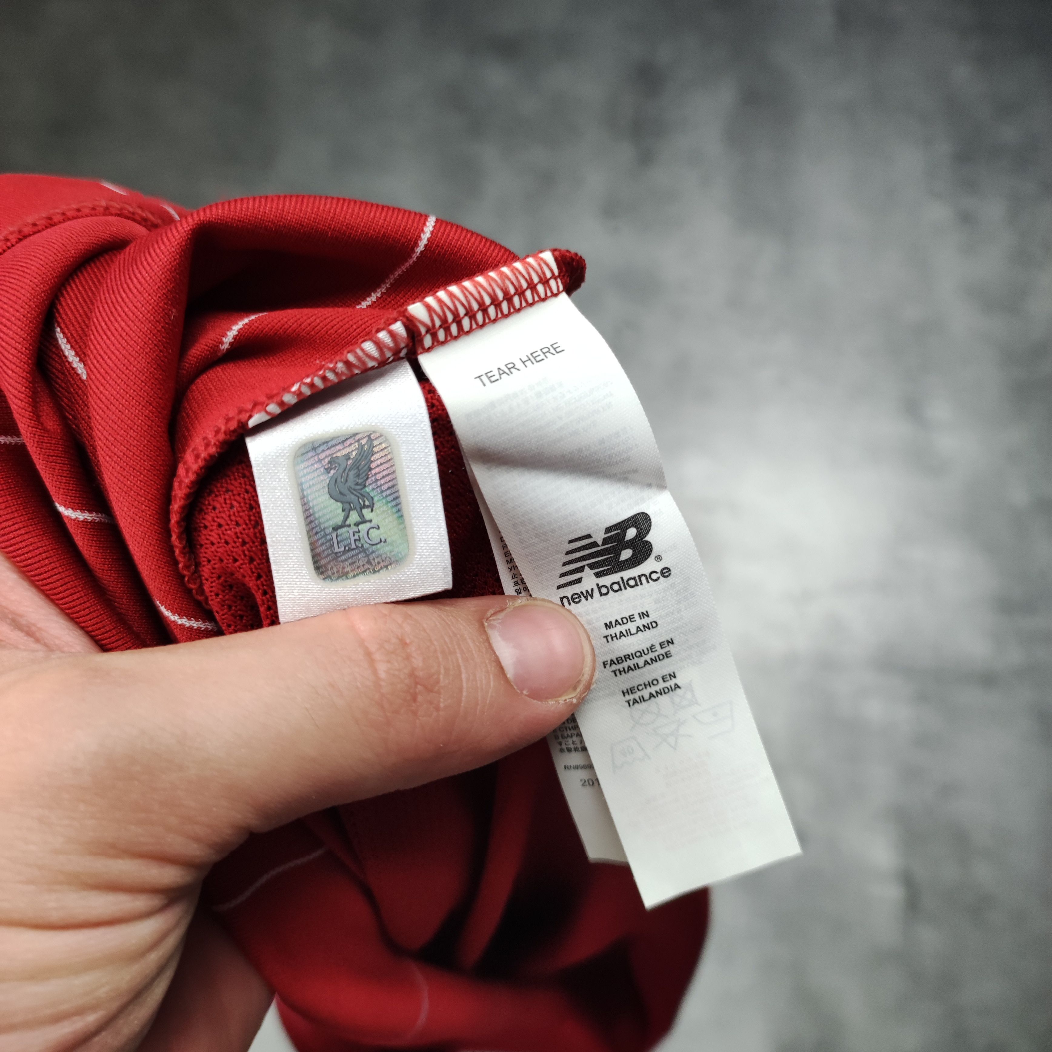 Other RARE Liverpool FC Home 2019/20 New Balance Football Kit Size US L / EU 52-54 / 3 - 8 Thumbnail