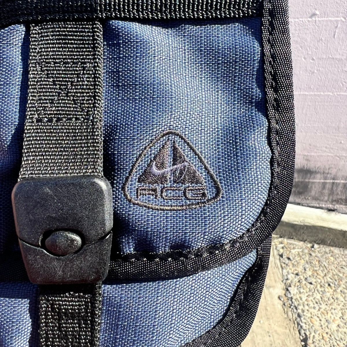 Nike × Nike ACG × Vintage Vintage 90's Nike ACG Cross Body Adventure Bag Size ONE SIZE - 4 Thumbnail