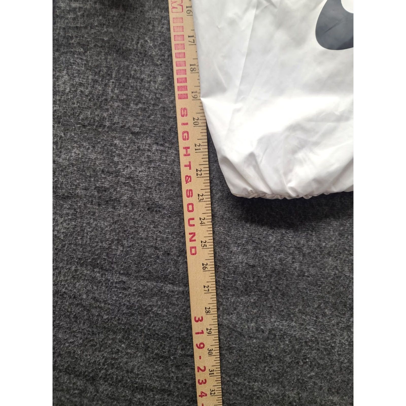 Nike Nike Womens S Joggers Tapered Leg Relaxed Fit Swoosh Lightweight Athleisure Pants White Size 28" / US 6 / IT 42 - 5 Thumbnail
