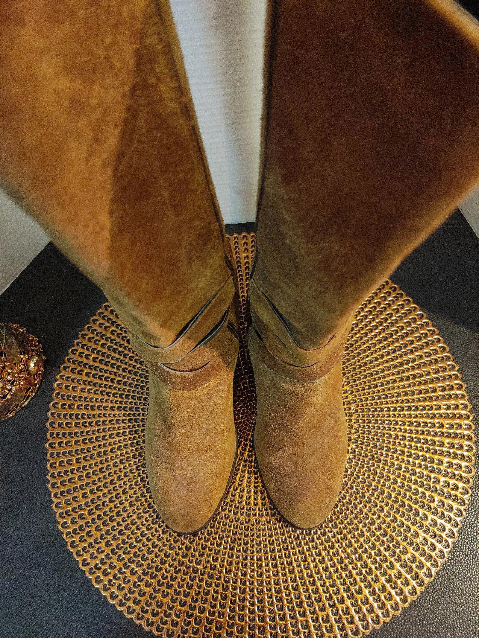 Designer Fergie Suede Biker Boots Size 9.5 Size US 9.5 / IT 39.5 - 4 Thumbnail